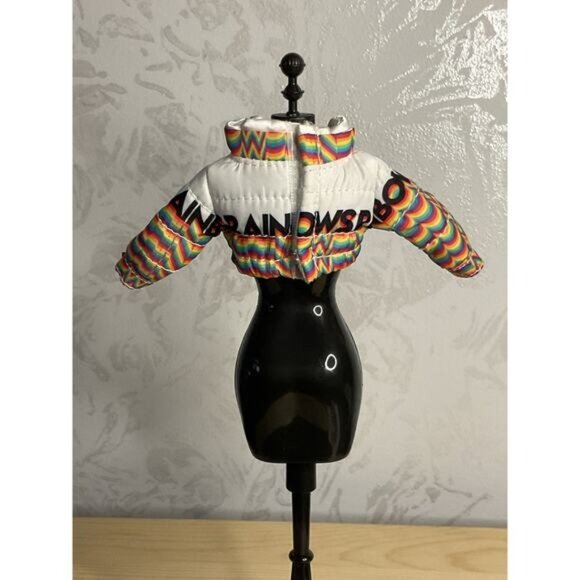 Rainbow High Winter Break Sunny Madison Replacement Jacket Puffy Rainbow - Picture 3 of 4